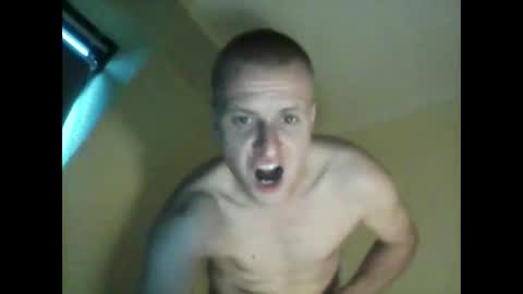 andrew3356577 online show from 10-11-25, 04:05