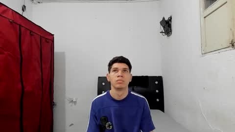 andrew_2811 online show from 02-09-26, 07:23