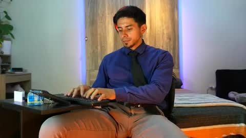 Andrew online show from 02-17-26, 01:46