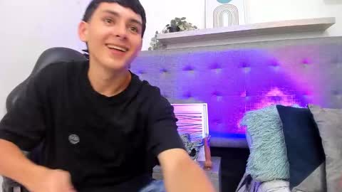 andrew restrepo online show from 03-27-26, 06:40