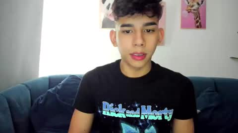 Snapshot of andrew_twink18 chatting on 03-02-25, 09:11 Andrew M. online show from 03-02-25, 09:11