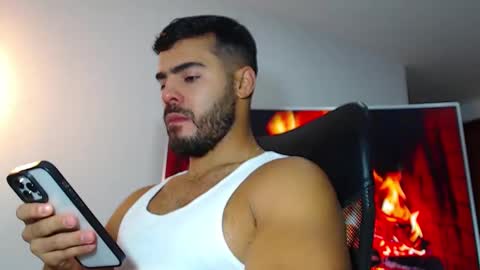 Snapshot of andrew_west_ chatting on 12-30-24, 11:48 ANDREW WEST online show from 12-30-24, 11:48