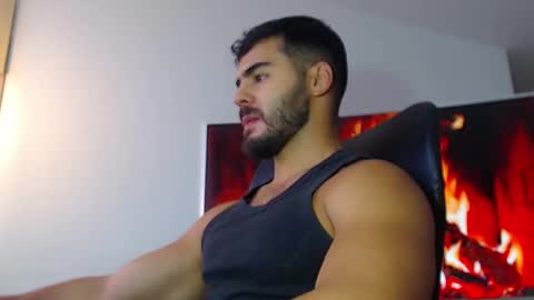 Snapshot of andrew_west_ chatting on 01-09-25, 01:13 ANDREW WEST online show from 01-09-25, 01:13