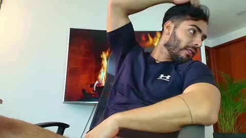 Snapshot of andrew_west_ chatting on 03-06-25, 02:51 ANDREW WEST online show from 03-06-25, 02:51