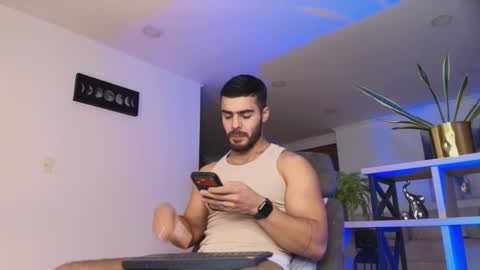 ANDREW WEST online show from 02-07-26, 11:41