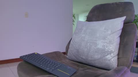 ANDREW WEST online show from 04-01-26, 01:39