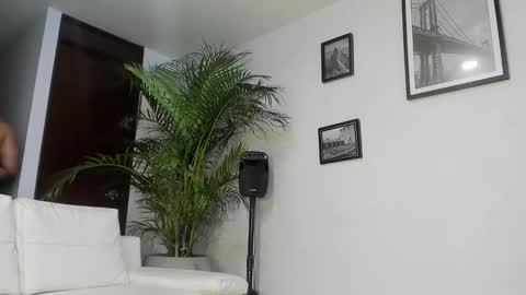 Andrew Johnson online show from 02-08-25, 06:55