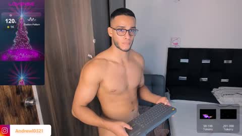 Snapshot of andrewl0321 chatting on 01-15-25, 05:08 Follow me in Fansly online show from 01-15-25, 05:08