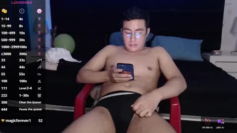 andrewmhilton_ online show from 02-08-25, 12:06