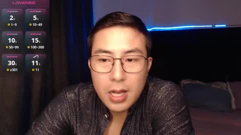 andrewmhilton_ online show from 12-16-25, 06:51