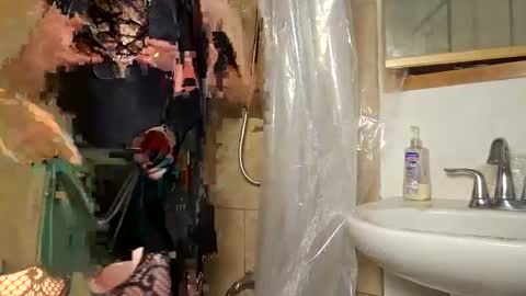 Snapshot of andrewo4277 chatting on 02-07-25, 10:20 andrewo4277 online show from 02-07-25, 10:20