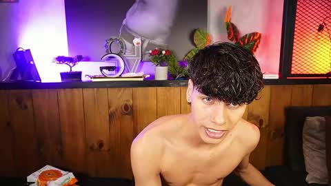 AndreWortix online show from 05-30-26, 01:03