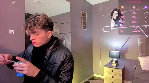 Snapshot of andrius_24 chatting on 12-12-24, 11:40 online show from 12-12-24, 11:40