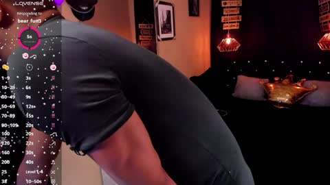      online show from 04-15-26, 08:42