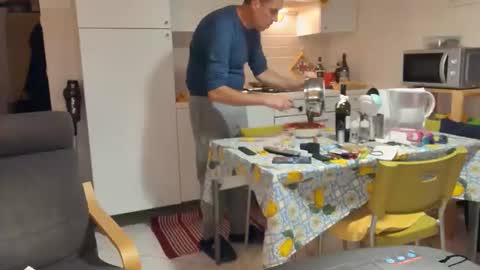 androx77 online show from 10-04-25, 06:50