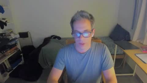 Andrew online show from 01-31-25, 04:03