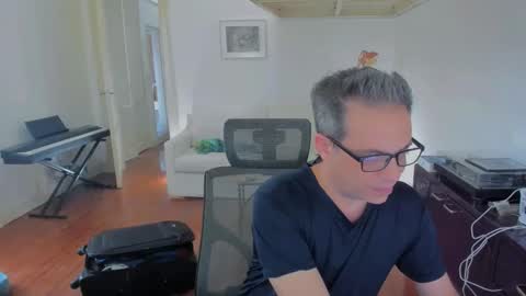 Andrew online show from 02-07-25, 04:35