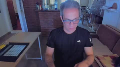 Andrew online show from 02-20-26, 03:45