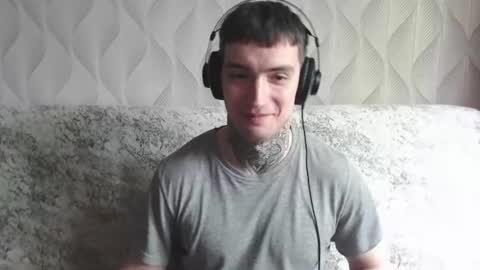 Snapshot of andy4life chatting on 06-11-26, 05:27 andy4life online show from 06-11-26, 05:27