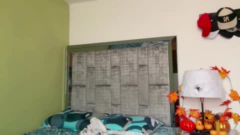 Andy online show from 10-30-25, 01:01