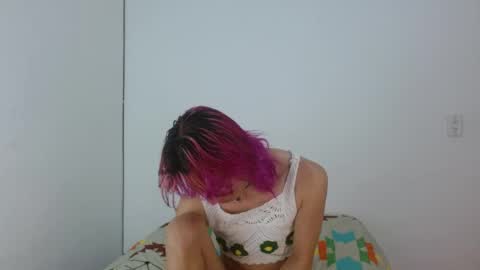 Snapshot of andy_caandy chatting on 05-22-26, 02:40 Andy Candy online show from 05-22-26, 02:40