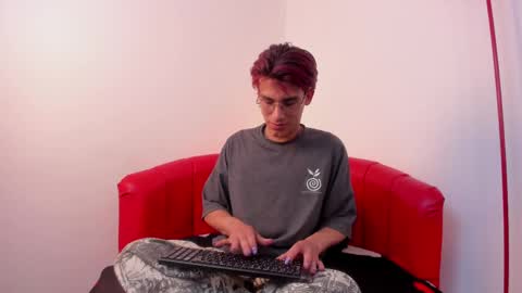 andy_dluxe online show from 05-11-26, 12:00