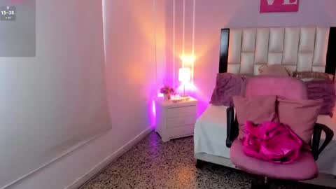 Andrea online show from 03-05-26, 01:18