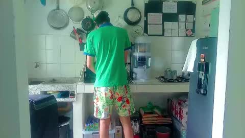 Andy Gray online show from 10-16-25, 02:51