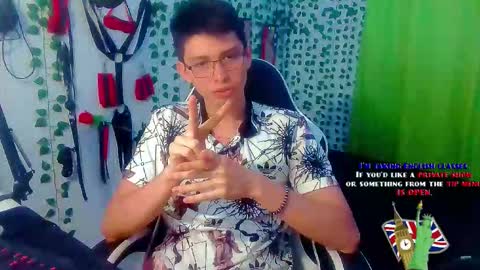 Andy Gray online show from 10-23-25, 01:27