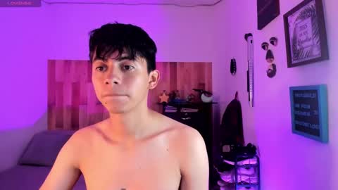 andy_guez_11 online show from 12-04-24, 01:20