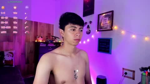 andy_guez_11 online show from 12-17-24, 10:01