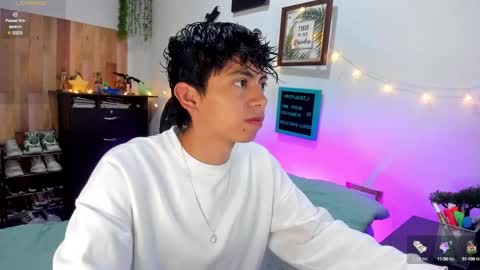 andy_guez_11 online show from 01-14-25, 09:56