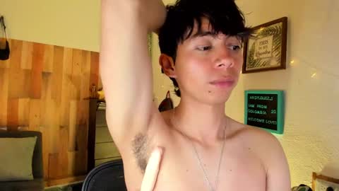 andy_guez_11 online show from 01-25-25, 01:30