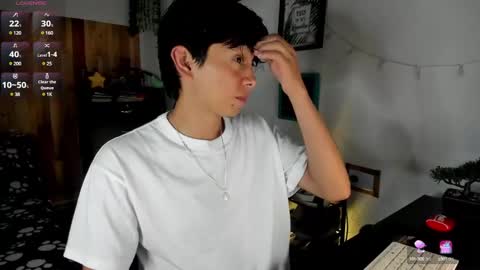 andy_guez_11 online show from 01-28-25, 10:56