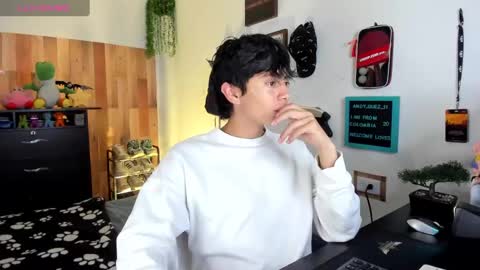 andy_guez_11 online show from 02-10-25, 01:22