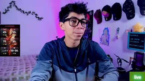 andy_guez_11 online show from 11-08-25, 10:15