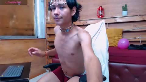 Snapshot of andy_staar18 chatting on 09-30-25, 11:59 andy online show from 09-30-25, 11:59