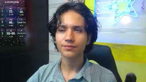 Snapshot of andy_staar18 chatting on 11-04-25, 07:24 andy online show from 11-04-25, 07:24