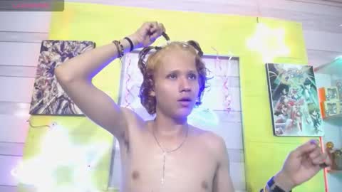 Snapshot of andy_staar18 chatting on 11-22-25, 07:02 andy online show from 11-22-25, 07:02