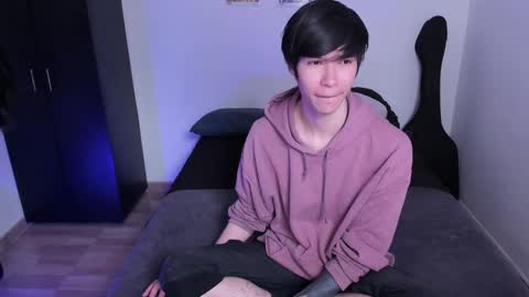 Snapshot of andy_twiink chatting on 02-13-25, 05:11 twx Andy twink3 online show from 02-13-25, 05:11