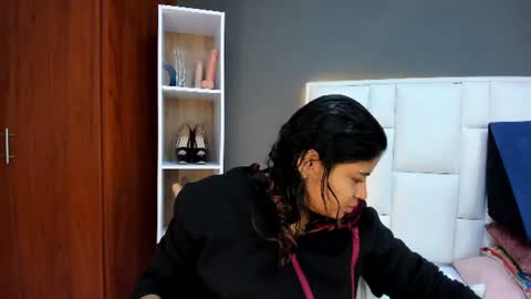 Snapshot of andyel2017 chatting on 06-16-26, 02:19 Andy D online show from 06-16-26, 02:19