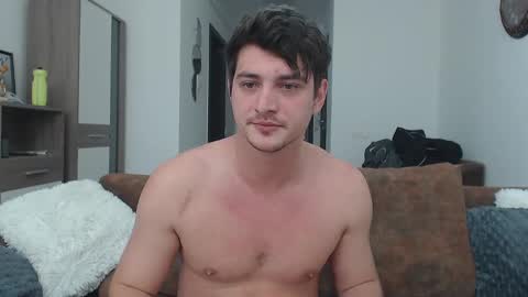 Snapshot of andyfame1 chatting on 02-10-25, 05:14 Andy Fame online show from 02-10-25, 05:14