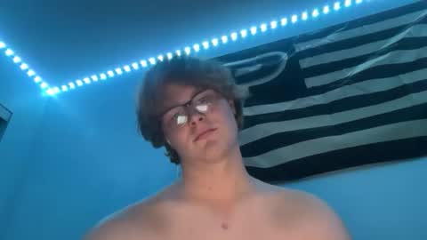 Snapshot of andyhasabigdick chatting on 01-10-26, 04:36 Andy online show from 01-10-26, 04:36