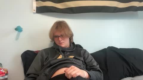 Snapshot of andyhasabigdick chatting on 03-03-26, 10:26 Andy online show from 03-03-26, 10:26