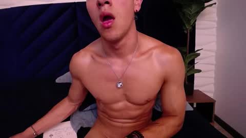 Snapshot of andyjoy_ chatting on 01-13-25, 02:42 Andy Joy online show from 01-13-25, 02:42