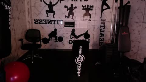 Snapshot of andyjoy_ chatting on 02-08-25, 10:50 Andy Joy online show from 02-08-25, 10:50