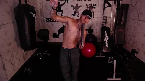 Snapshot of andyjoy_ chatting on 02-09-25, 04:29 Andy Joy online show from 02-09-25, 04:29