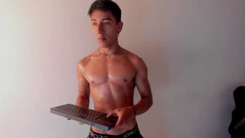 Snapshot of andyjoy_ chatting on 02-15-25, 01:49 Andy Joy online show from 02-15-25, 01:49