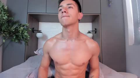 Snapshot of andyjoy_ chatting on 02-20-25, 01:30 Andy Joy online show from 02-20-25, 01:30