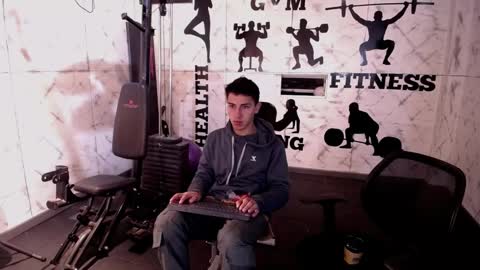 Snapshot of andyjoy_ chatting on 02-21-25, 10:28 Andy Joy online show from 02-21-25, 10:28